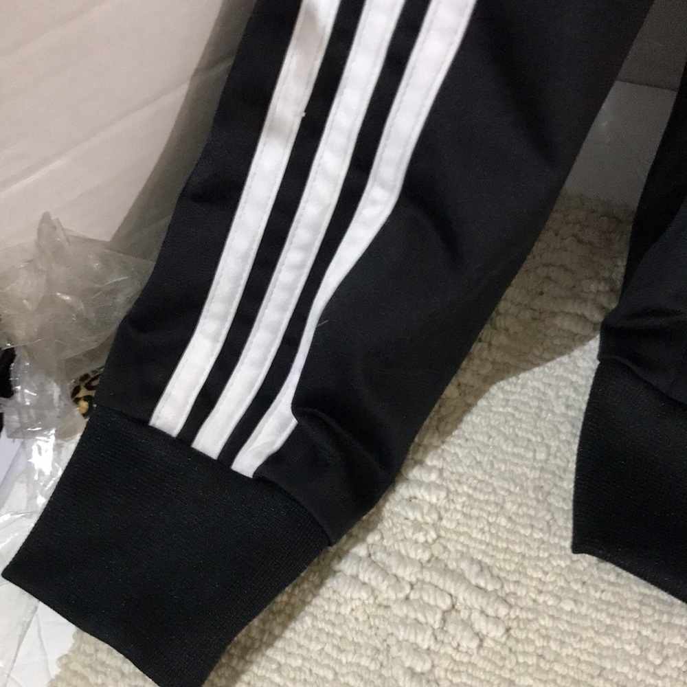 Adidas Jacket Size Medium - image 5